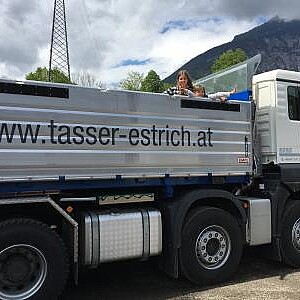 Estrichbau Tasser GmbH, Estrich, Estrichverlegung, Heizestrich, Schüttung, Isolierung, Industrieboden, 6290, Brandberg