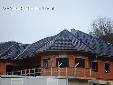 Walter Hartl - Hartl Dach, Dachdeckerei, Spenglerei, Flachdach, Fassade, Holzarbeiten, Abtragungsarbeiten, 4565, Inzersdorf